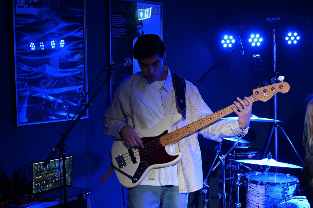 ../Images/10 jaar Ro's Barbershop 052.jpg